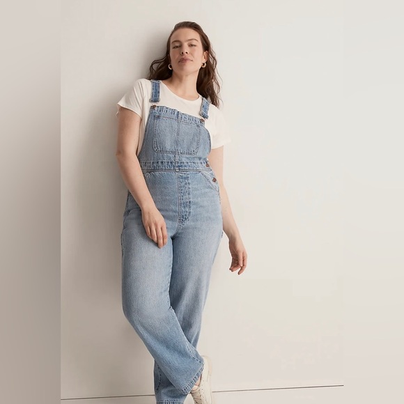 Madewell Denim - Madewell Carpenter Overalls in Aldott Wash